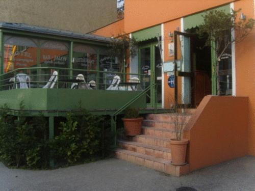 Auberge De La Vallee Francheville  ภายนอก รูปภาพ